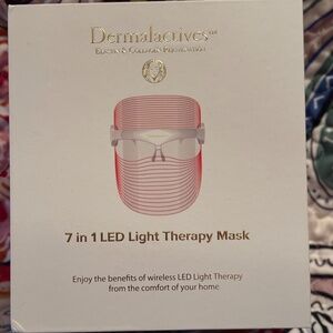 Light Therapy Mask